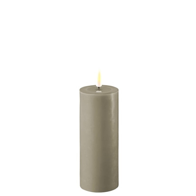 LED Stumpenkerze Deluxe Homeart sand 5x12,5 cm