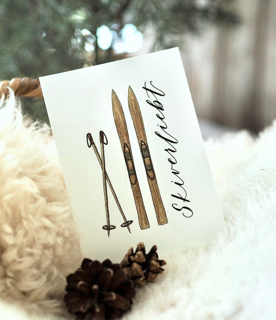 Postkarte „Skiverliebt“