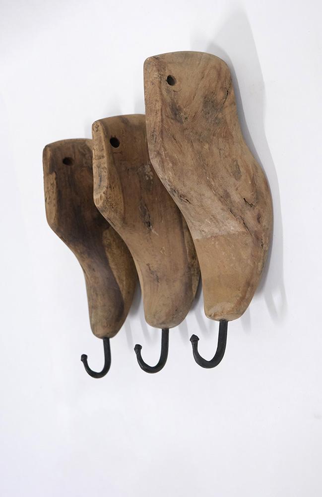 Wandhaken aus Kinderschuhleisten