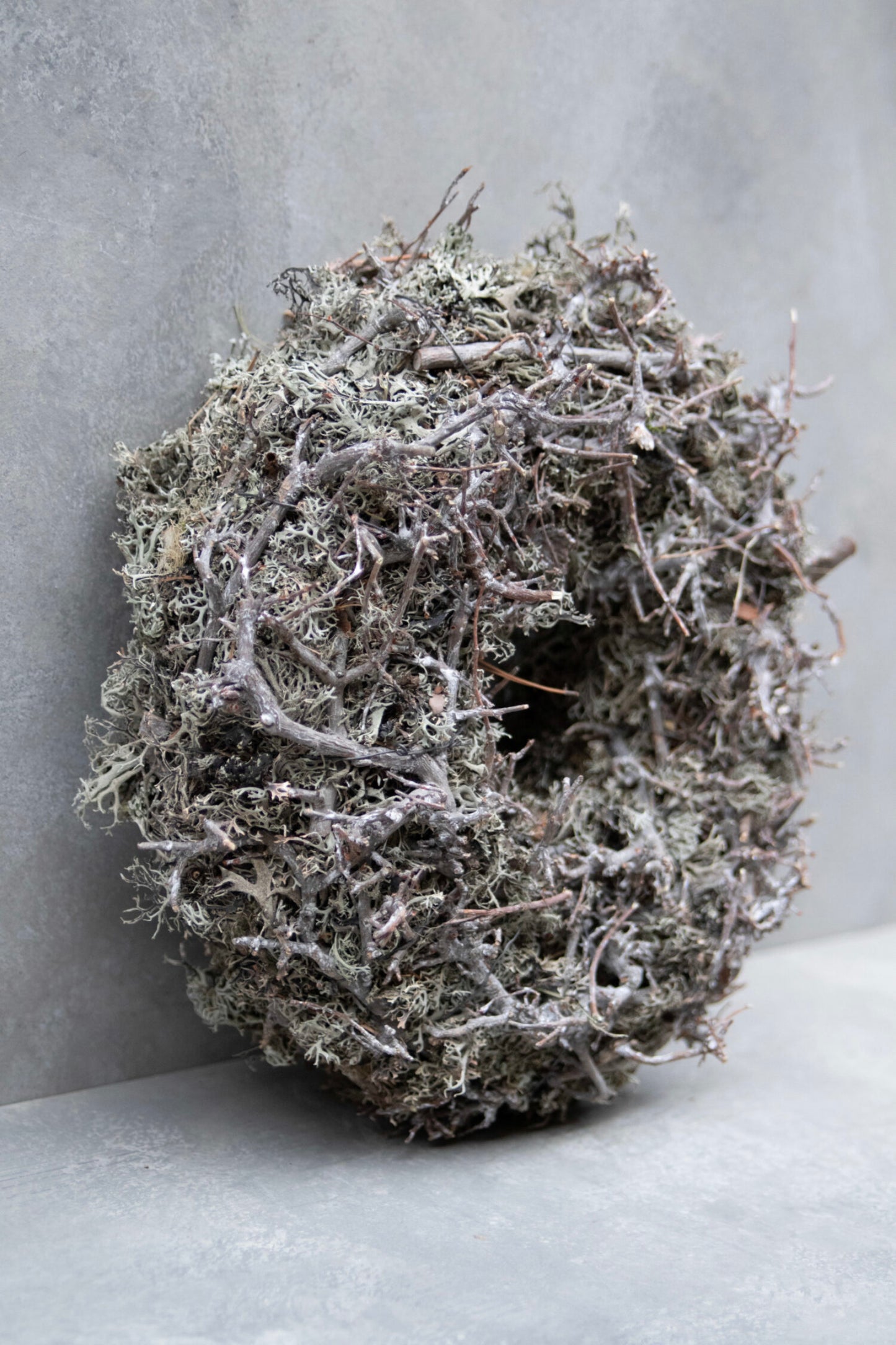 Grauer XXL Kranz D: 60 cm