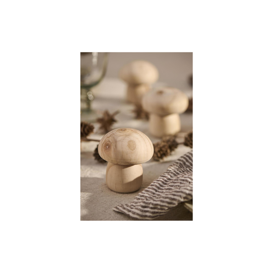 Holz Pilz stehend Ib Laursen