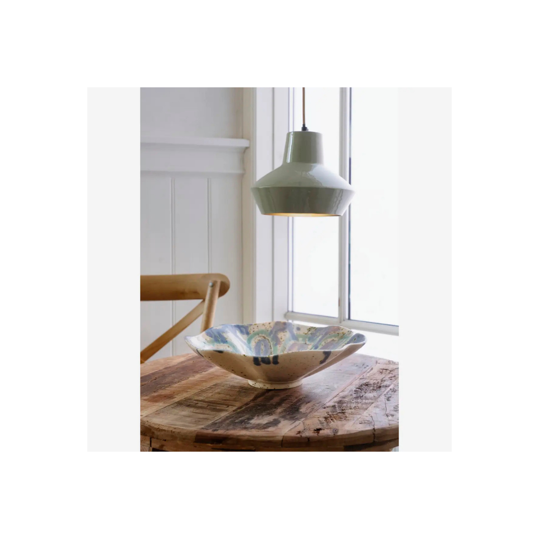 Emaillierte Deckenleuchte light green Madam Stoltz