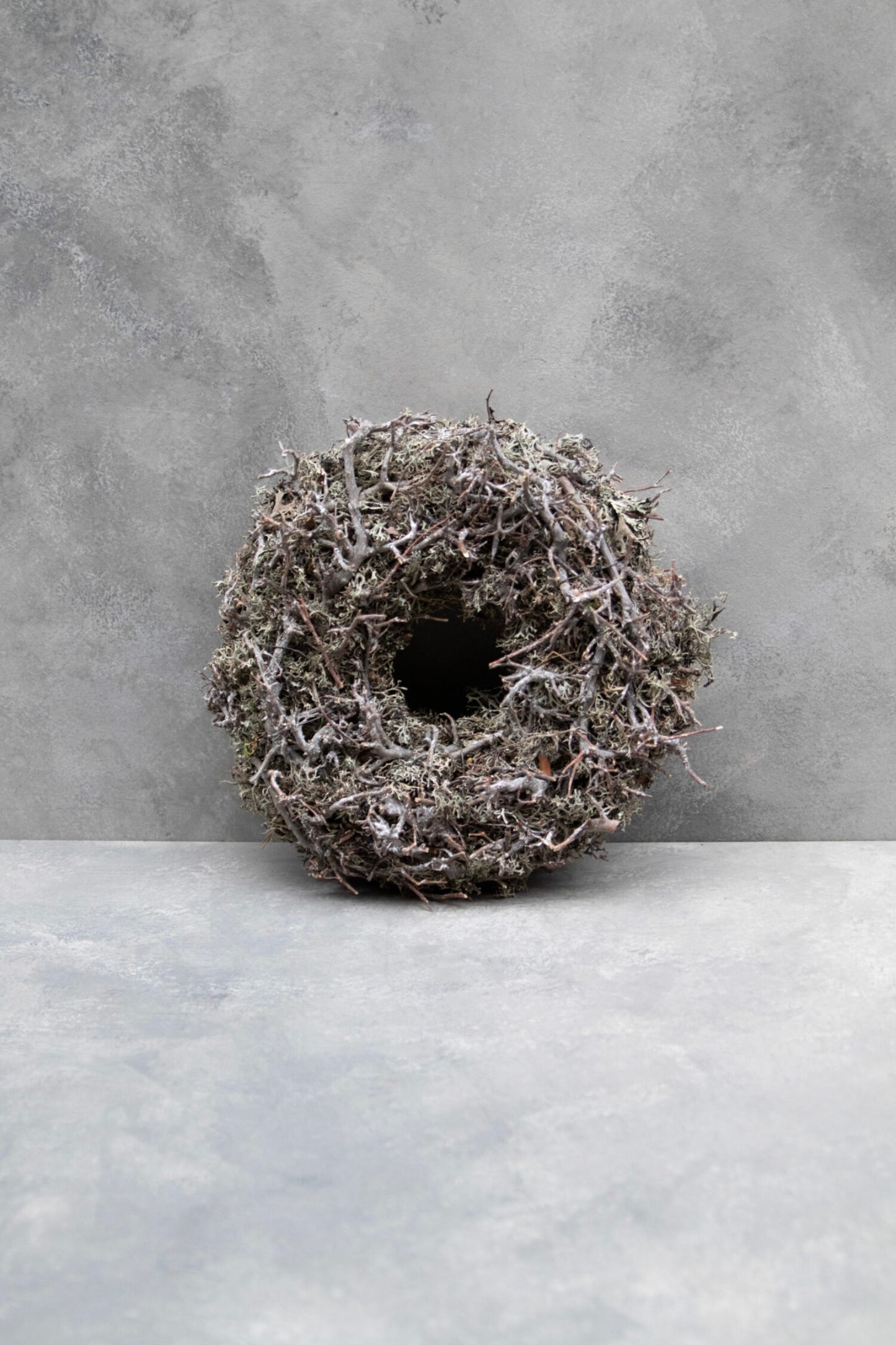 Grauer XXL Kranz D: 60 cm