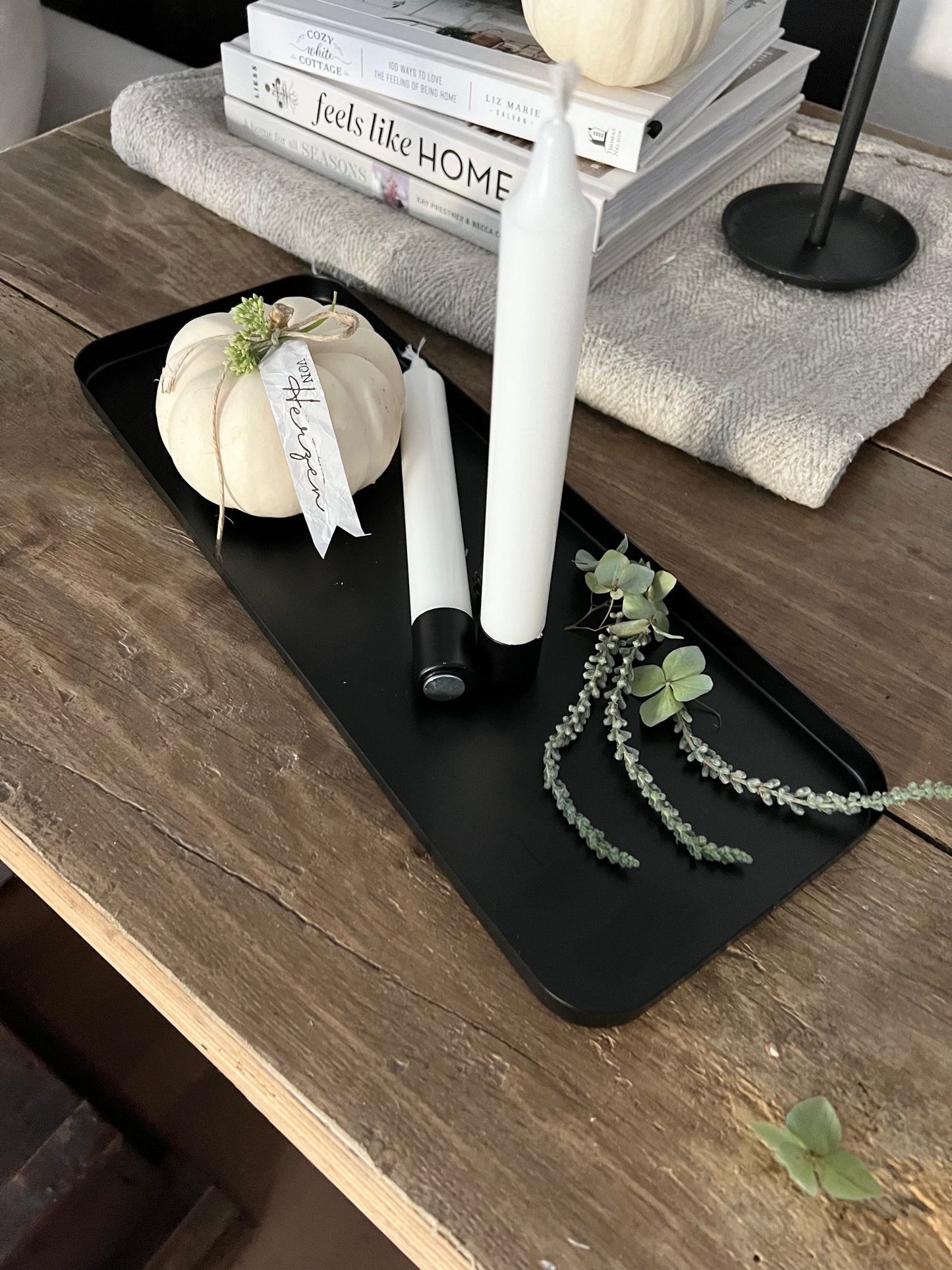 Metalltablett mit 2 Magnetkerzenhaltern schwarz