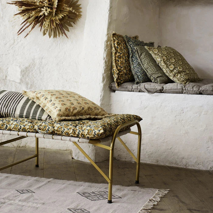 Madame Stoltz Foldable Daybed